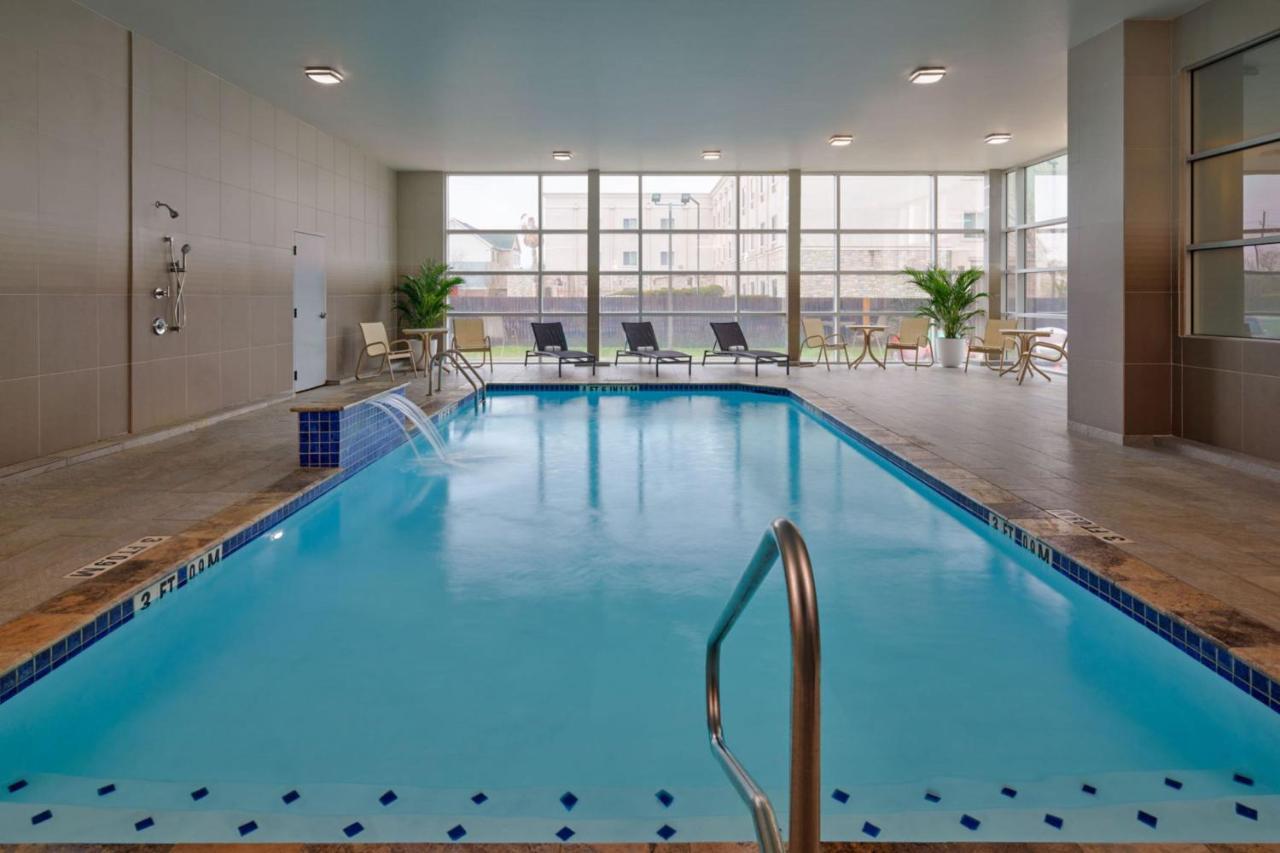 Four Points By Sheraton Houston Intercontinental Airport Exterior foto